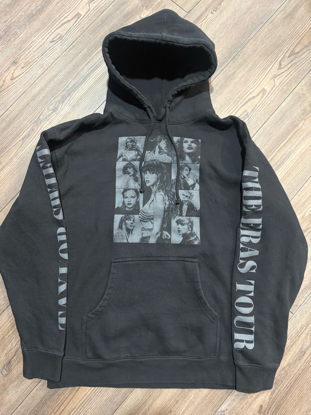 Taylor Swift The Eras Tour Black White Hoodie Graphic Sweatshirt Large
